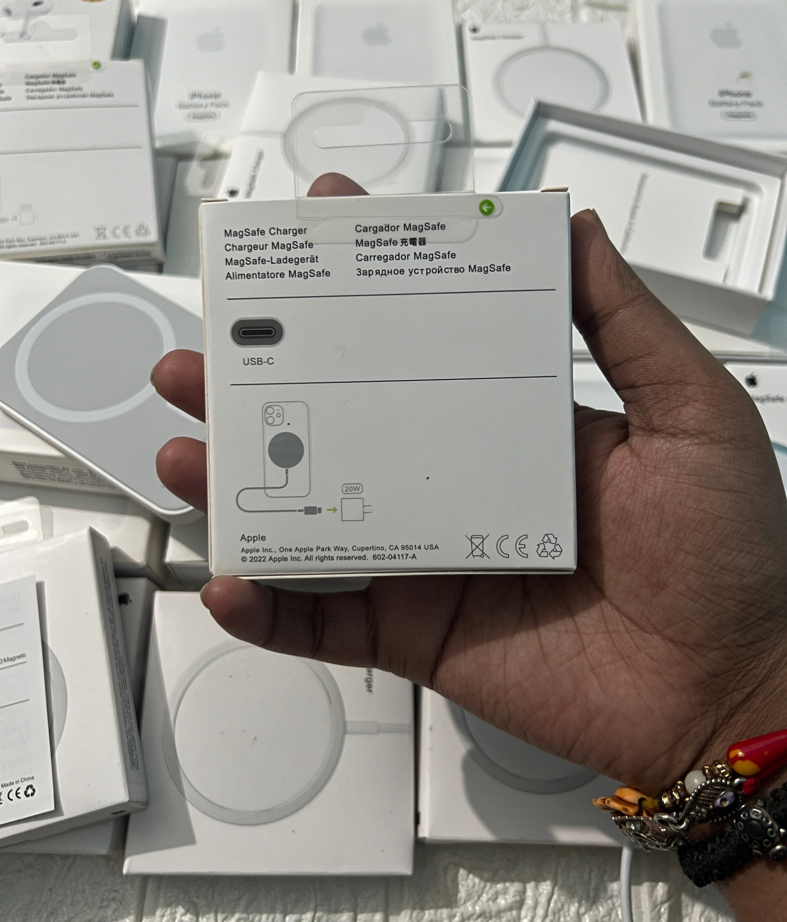 MagSafe Battery Pack | FREE  MagSafe Charger (With 6 Months Warranty)