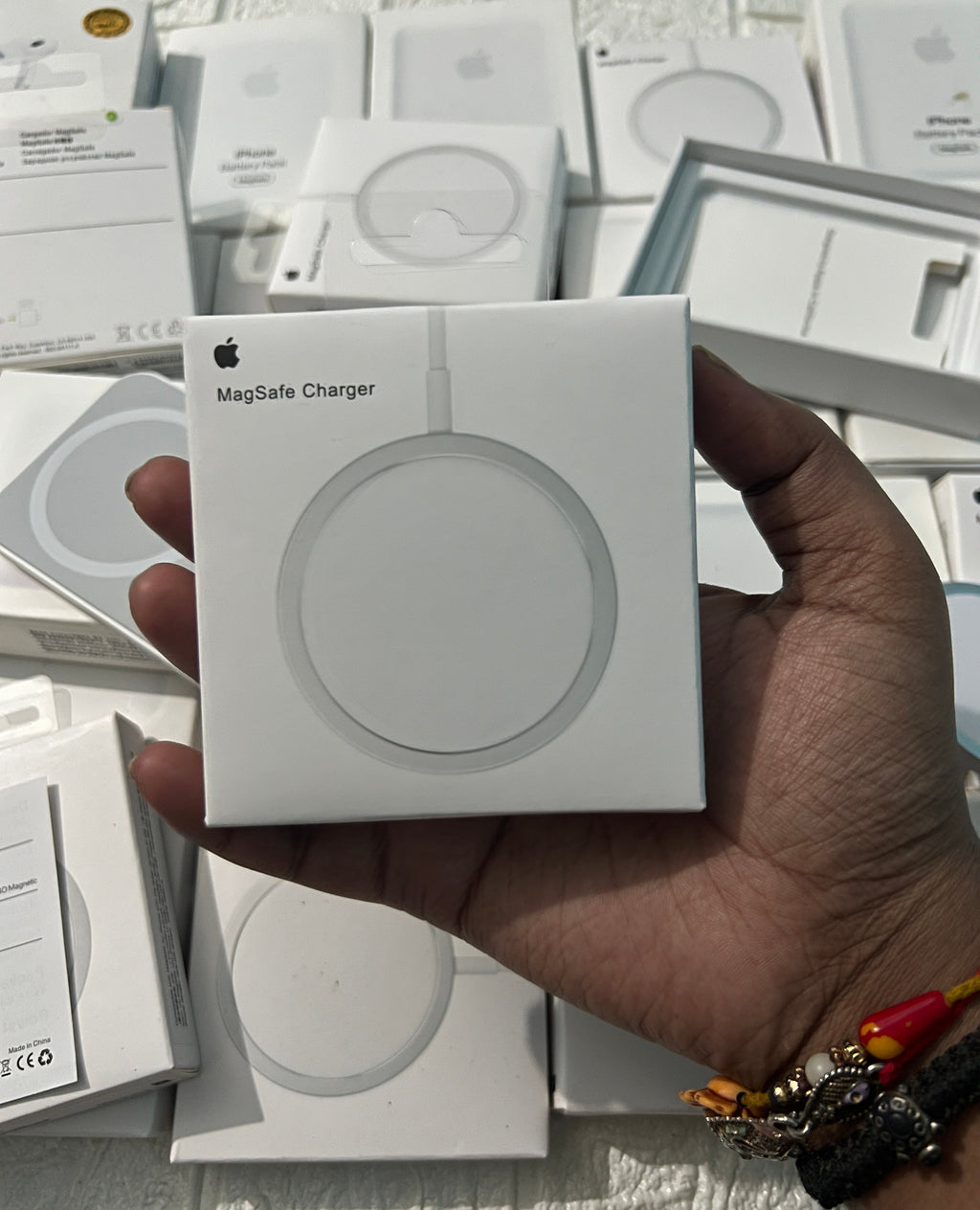 MagSafe Battery Pack | FREE  MagSafe Charger (With 6 Months Warranty)
