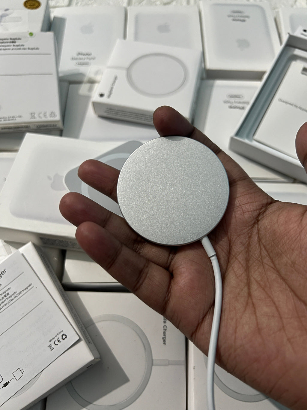 MagSafe Battery Pack | FREE  MagSafe Charger (With 6 Months Warranty)